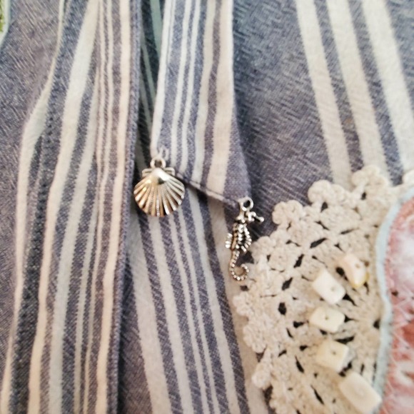 UPCYCLED Upscaled Boho Beach Themed Cotton Linen Capris Size‎ Small Bloomers - Picture 13 of 14